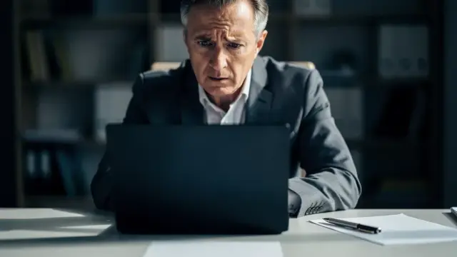 Unternehmenswebseite geschützt gegen Abmahnwellen im Internet durch Compliance-Maßnahmen