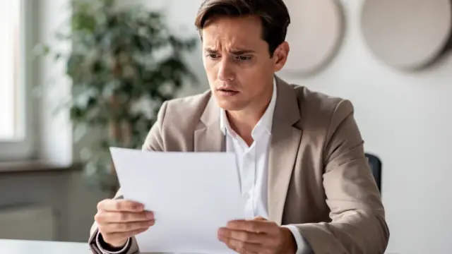 Arbeitszeugnis Formulierungen verstehen und Noten subtil richtig deuten lernen