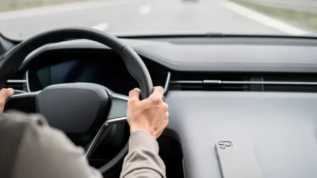 Bußgeldkatalog Saarland 2026 mit neuen Verkehrsregeln und verschärften Strafen
