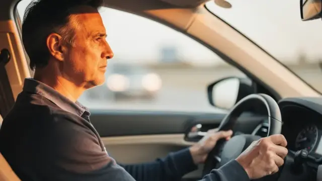 Patient fährt Auto mit ärztlich verordneter Cannabismedikation in Deutschland